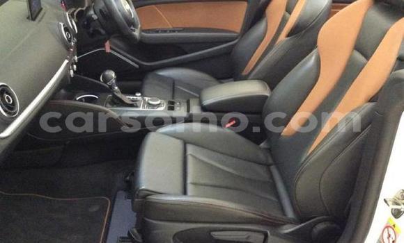 Sayi Na hannu Audi A3 Silver Mota in Import - Dubai a Maseru Sayi Na hannu Audi A3 Silver Mota in Import - Dubai a Maseru