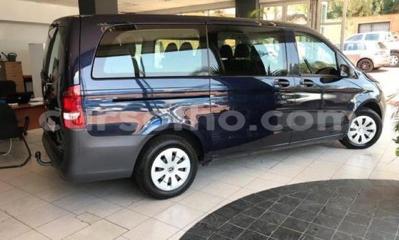 Acheter Occasion Voiture Mercedes-Benz Vito Noir à Import - Dubai, Maseru Acheter Occasion Voiture Mercedes-Benz Vito Noir à Import - Dubai, Maseru