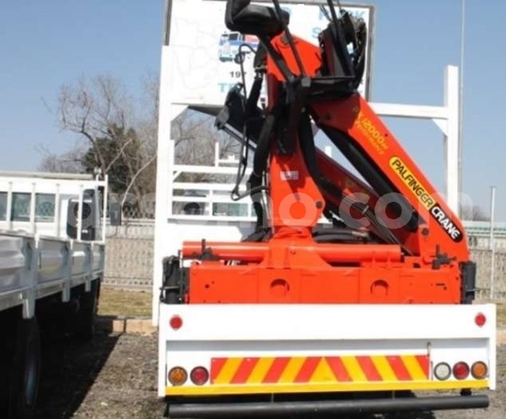 Big with watermark 2009 nissan truck crane truck ud 80 dropsides with palfinger pk12000 2 