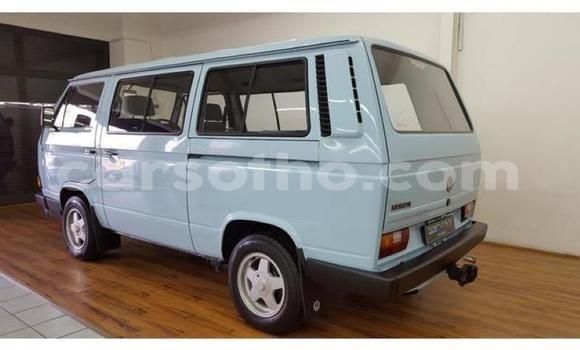 اشتري مستعمل Volkswagen Caravelle Blue سيارة في Maseru في Maseru اشتري مستعمل Volkswagen Caravelle Blue سيارة في Maseru في Maseru