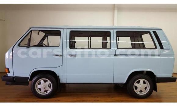 اشتري مستعمل Volkswagen Caravelle Blue سيارة في Maseru في Maseru اشتري مستعمل Volkswagen Caravelle Blue سيارة في Maseru في Maseru