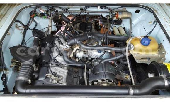 اشتري مستعمل Volkswagen Caravelle Blue سيارة في Maseru في Maseru اشتري مستعمل Volkswagen Caravelle Blue سيارة في Maseru في Maseru