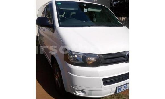 Acheter Occasion Voiture Volkswagen Karmann-Ghia Blanc à Maputsoa, Leribe Acheter Occasion Voiture Volkswagen Karmann-Ghia Blanc à Maputsoa, Leribe