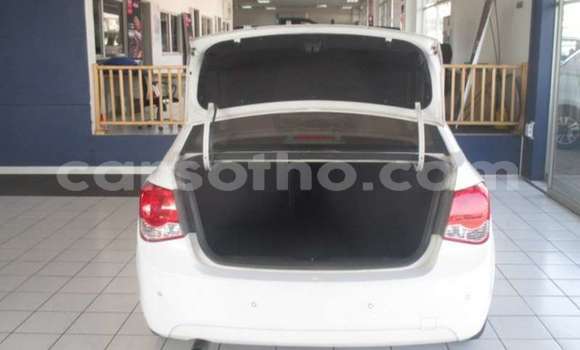 Acheter Occasion Voiture Chevrolet Cruze Blanc à Maseru, Maseru Acheter Occasion Voiture Chevrolet Cruze Blanc à Maseru, Maseru