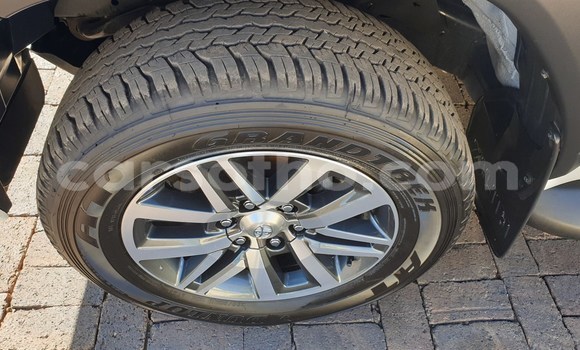 اشتري مستعمل Toyota Hilux White سيارة في Maseru في Maseru اشتري مستعمل Toyota Hilux White سيارة في Maseru في Maseru