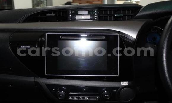 Acheter Occasion Voiture Toyota Hilux Rouge à Maseru, Maseru Acheter Occasion Voiture Toyota Hilux Rouge à Maseru, Maseru