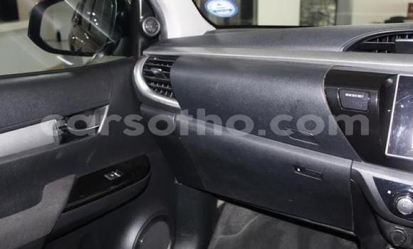 Acheter Occasion Voiture Toyota Hilux Rouge à Maseru, Maseru Acheter Occasion Voiture Toyota Hilux Rouge à Maseru, Maseru