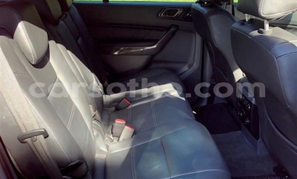 اشتري مستعمل Ford Everest Red سيارة في Maseru في Maseru اشتري مستعمل Ford Everest Red سيارة في Maseru في Maseru