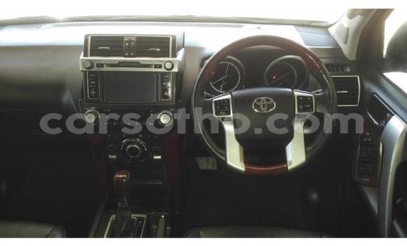 Acheter Occasion Voiture Toyota Prado Blanc à Mokhotlong, Berea Acheter Occasion Voiture Toyota Prado Blanc à Mokhotlong, Berea
