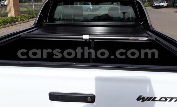 Sayi Na hannu Ford Ranger White Mota in Maseru a Maseru Sayi Na hannu Ford Ranger White Mota in Maseru a Maseru