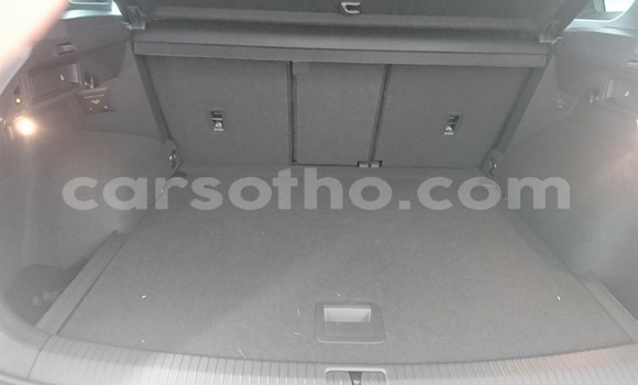 اشتري مستعمل Volkswagen Tiguan White سيارة في Mohale's Hoek في Mohale's Hoek اشتري مستعمل Volkswagen Tiguan White سيارة في Mohale's Hoek في Mohale's Hoek