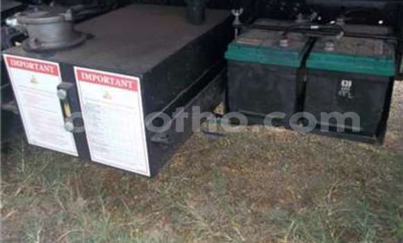 اشتري مستعمل Isuzu FVZ White شاحنة في Maputsoe في Leribe اشتري مستعمل Isuzu FVZ White شاحنة في Maputsoe في Leribe