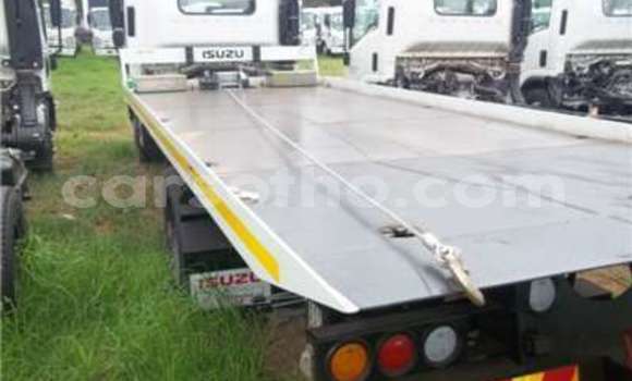 اشتري مستعمل Isuzu FVZ White شاحنة في Maputsoe في Leribe اشتري مستعمل Isuzu FVZ White شاحنة في Maputsoe في Leribe