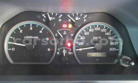 Sayi Na hannu Toyota Land Cruiser Beige Mota in Maputsoa a Leribe Sayi Na hannu Toyota Land Cruiser Beige Mota in Maputsoa a Leribe