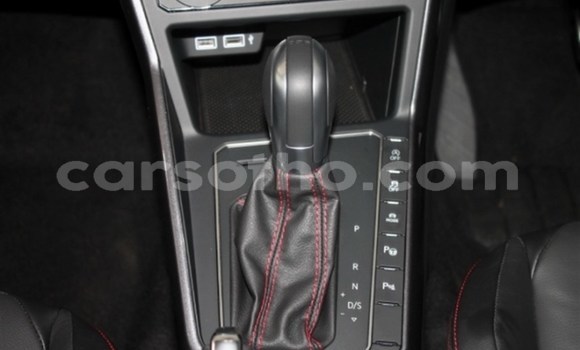 اشتري مستعمل Volkswagen Golf GTI White سيارة في Mohale's Hoek في Mohale's Hoek اشتري مستعمل Volkswagen Golf GTI White سيارة في Mohale's Hoek في Mohale's Hoek