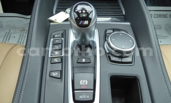 Acheter Occasion Voiture BMW X6 Blanc à Maputsoe, Leribe Acheter Occasion Voiture BMW X6 Blanc à Maputsoe, Leribe