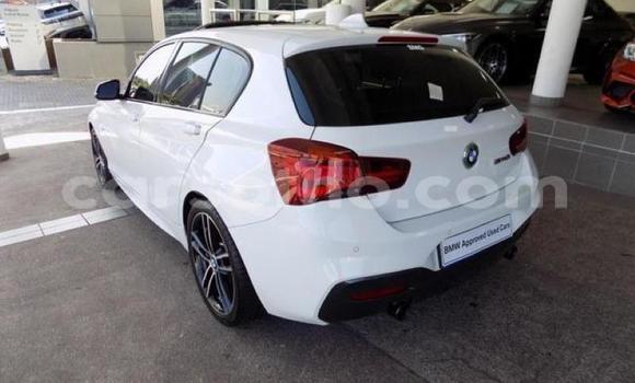 Acheter Occasion Voiture BMW 1–Series Blanc à Maseru, Maseru Acheter Occasion Voiture BMW 1–Series Blanc à Maseru, Maseru