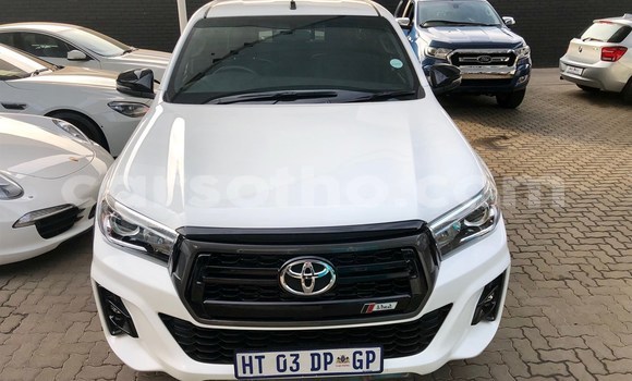 اشتري مستعمل Toyota Hilux White سيارة في Mokhotlong في Berea اشتري مستعمل Toyota Hilux White سيارة في Mokhotlong في Berea