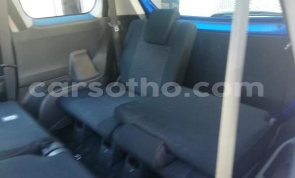 Sayi Na hannu Toyota Avanza Blue Mota in Maseru a Maseru Sayi Na hannu Toyota Avanza Blue Mota in Maseru a Maseru