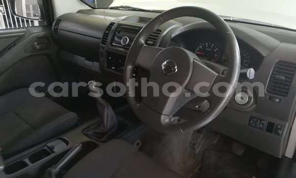 Acheter Occasion Voiture Nissan Navara Gris à Maseru, Maseru Acheter Occasion Voiture Nissan Navara Gris à Maseru, Maseru