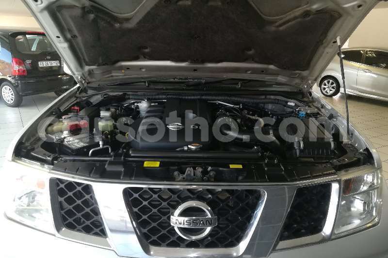 Big with watermark nissan navara 2 5dci 2013 id 62793505 type main