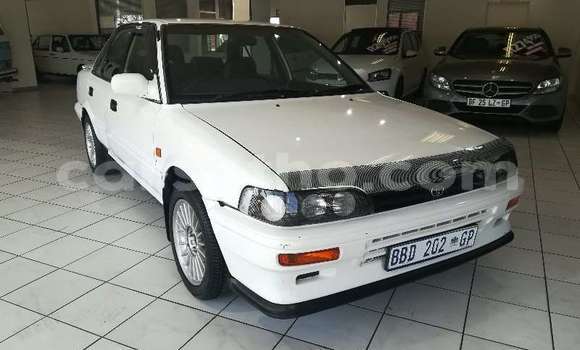 Acheter Occasion Voiture Toyota Corolla Blanc à Maseru, Maseru Acheter Occasion Voiture Toyota Corolla Blanc à Maseru, Maseru