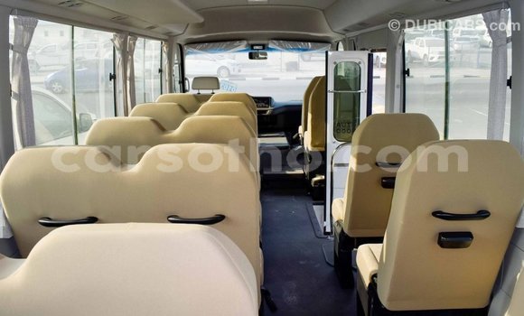 Sayi Imported Toyota Coaster White Mota in Import - Dubai a Maseru Sayi Imported Toyota Coaster White Mota in Import - Dubai a Maseru