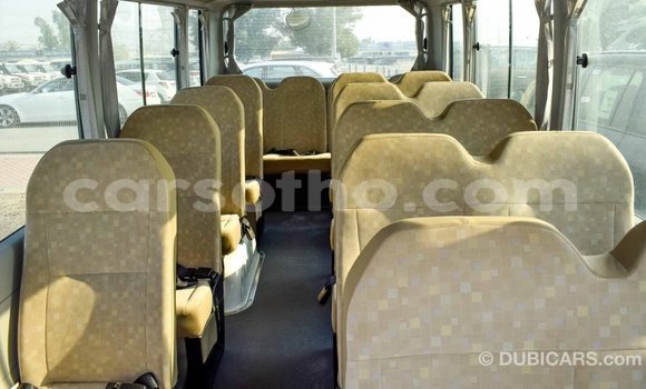 Sayi Imported Toyota Coaster White Mota in Import - Dubai a Maseru Sayi Imported Toyota Coaster White Mota in Import - Dubai a Maseru