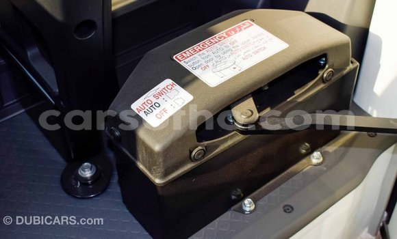 Sayi Imported Toyota Coaster White Mota in Import - Dubai a Maseru Sayi Imported Toyota Coaster White Mota in Import - Dubai a Maseru