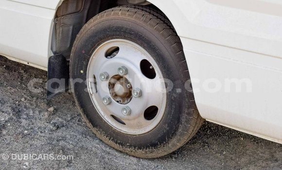 Sayi Imported Toyota Coaster White Mota in Import - Dubai a Maseru Sayi Imported Toyota Coaster White Mota in Import - Dubai a Maseru