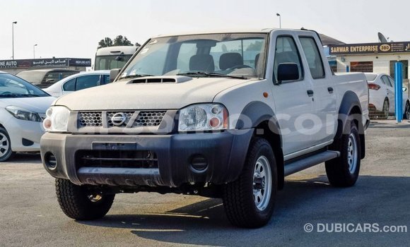 Acheter Import Voiture Nissan NP 300 Blanc à Import - Dubai, Maseru Acheter Import Voiture Nissan NP 300 Blanc à Import - Dubai, Maseru