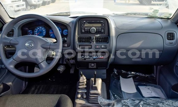 Acheter Import Voiture Nissan NP 300 Blanc à Import - Dubai, Maseru Acheter Import Voiture Nissan NP 300 Blanc à Import - Dubai, Maseru