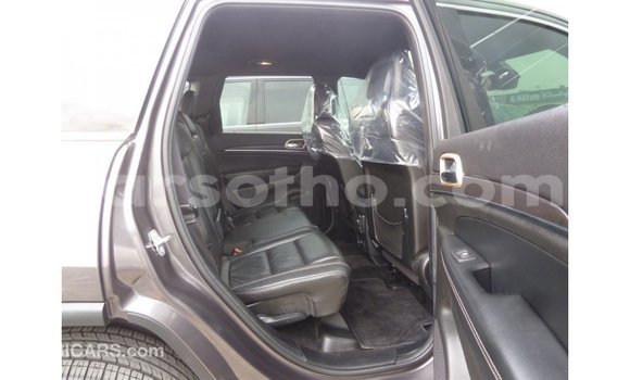 Sayi Imported Jeep Grand Cherokee Other Mota in Import - Dubai a Maseru Sayi Imported Jeep Grand Cherokee Other Mota in Import - Dubai a Maseru
