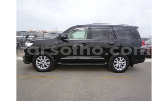 اشتري Imported Toyota Land Cruiser Black سيارة في Import - Dubai في Maseru اشتري Imported Toyota Land Cruiser Black سيارة في Import - Dubai في Maseru