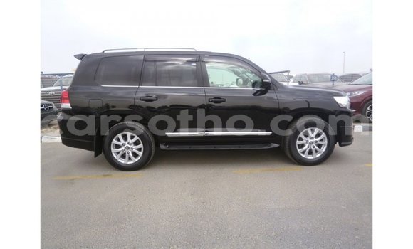 اشتري Imported Toyota Land Cruiser Black سيارة في Import - Dubai في Maseru اشتري Imported Toyota Land Cruiser Black سيارة في Import - Dubai في Maseru