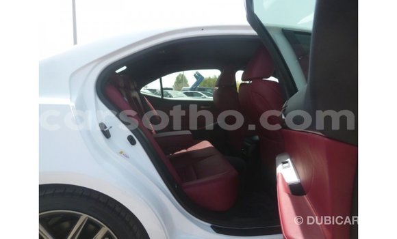 Sayi Imported Lexus IS White Mota in Import - Dubai a Maseru Sayi Imported Lexus IS White Mota in Import - Dubai a Maseru