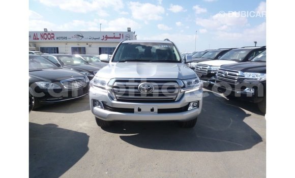 Sayi Imported Toyota Land Cruiser Other Mota in Import - Dubai a Maseru Sayi Imported Toyota Land Cruiser Other Mota in Import - Dubai a Maseru