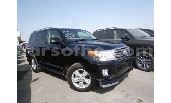 Buy Import Toyota Land Cruiser Black Car in Import - Dubai in Maseru Buy Import Toyota Land Cruiser Black Car in Import - Dubai in Maseru