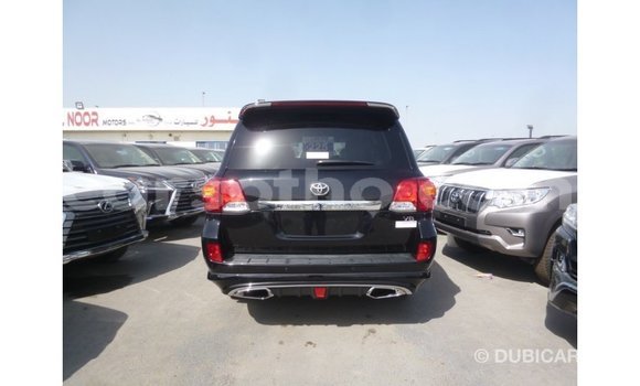Buy Import Toyota Land Cruiser Black Car in Import - Dubai in Maseru Buy Import Toyota Land Cruiser Black Car in Import - Dubai in Maseru