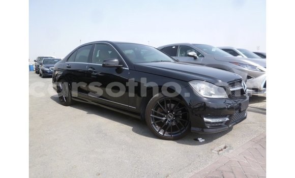 اشتري Imported Mercedes-Benz 190 Black سيارة في Import - Dubai في Maseru اشتري Imported Mercedes-Benz 190 Black سيارة في Import - Dubai في Maseru