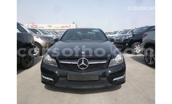 اشتري Imported Mercedes-Benz 190 Black سيارة في Import - Dubai في Maseru اشتري Imported Mercedes-Benz 190 Black سيارة في Import - Dubai في Maseru