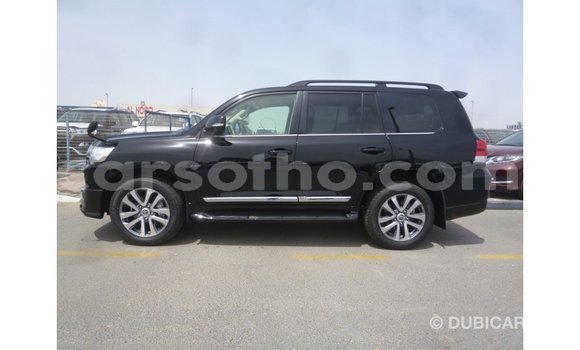 Sayi Imported Toyota Land Cruiser Black Mota in Import - Dubai a Maseru Sayi Imported Toyota Land Cruiser Black Mota in Import - Dubai a Maseru