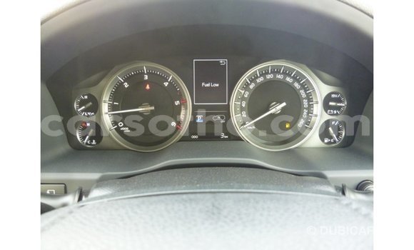 Sayi Imported Toyota Land Cruiser Black Mota in Import - Dubai a Maseru Sayi Imported Toyota Land Cruiser Black Mota in Import - Dubai a Maseru