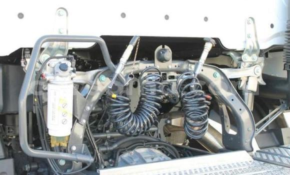 اشتري مستعمل Mercedes‒Benz Truck White شاحنة في Maseru في Maseru اشتري مستعمل Mercedes‒Benz Truck White شاحنة في Maseru في Maseru