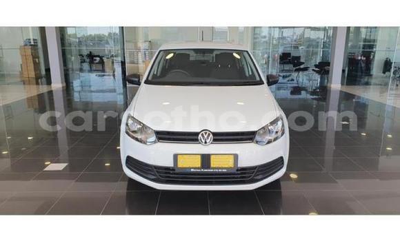 Acheter Occasion Voiture Volkswagen Polo Blanc à Maseru, Maseru Acheter Occasion Voiture Volkswagen Polo Blanc à Maseru, Maseru
