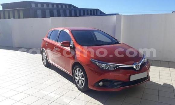 Acheter Occasion Voiture Toyota Auris Rouge à Hlotse, Leribe Acheter Occasion Voiture Toyota Auris Rouge à Hlotse, Leribe