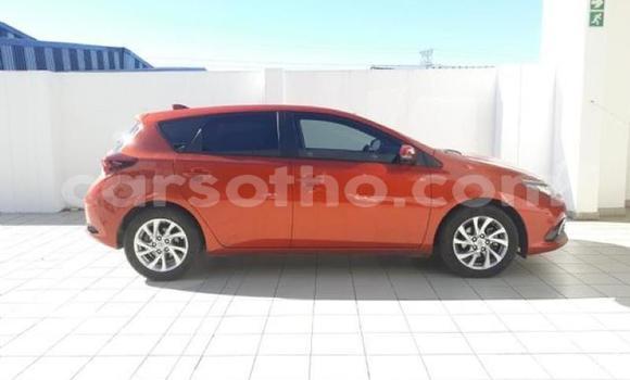 Acheter Occasion Voiture Toyota Auris Rouge à Hlotse, Leribe Acheter Occasion Voiture Toyota Auris Rouge à Hlotse, Leribe