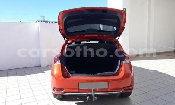 Acheter Occasion Voiture Toyota Auris Rouge à Hlotse, Leribe Acheter Occasion Voiture Toyota Auris Rouge à Hlotse, Leribe