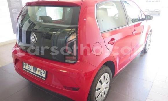 اشتري مستعمل Volkswagen up! Red سيارة في Maputsoe في Leribe اشتري مستعمل Volkswagen up! Red سيارة في Maputsoe في Leribe