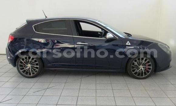 Acheter Occasion Voiture Alfa Romeo Giulietta Bleu à Maputsoa, Leribe Acheter Occasion Voiture Alfa Romeo Giulietta Bleu à Maputsoa, Leribe